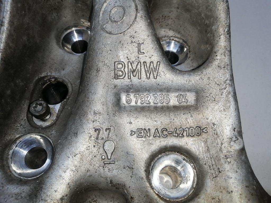 Кулак поворотный передний левый для  Ford Cougar 1998-2001