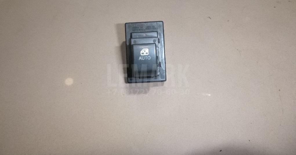 Кнопка стеклоподъемника 935751H100 Hyundai-Kia