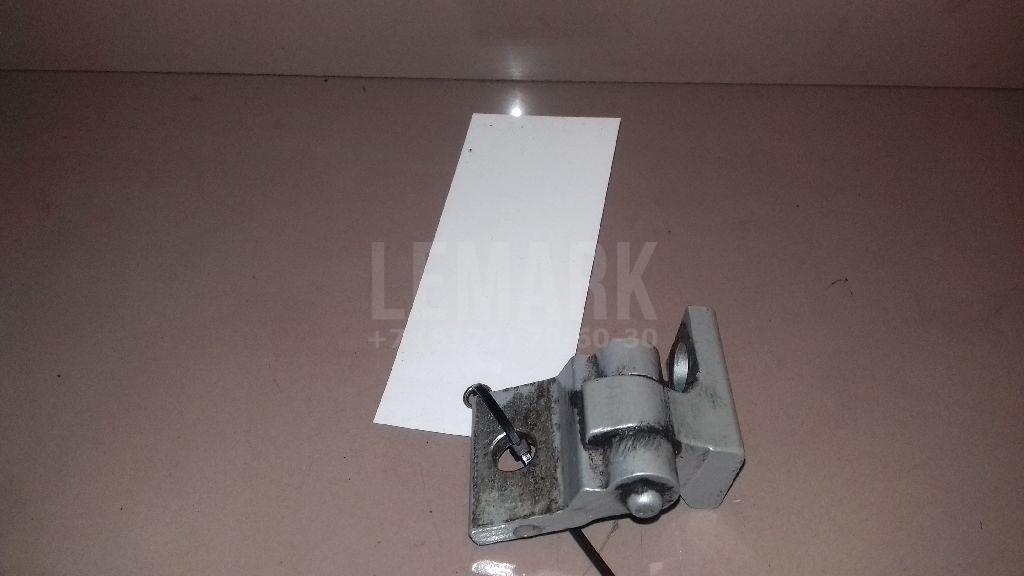 Петля двери задней для  Audi A4 [B7] 2005-2007