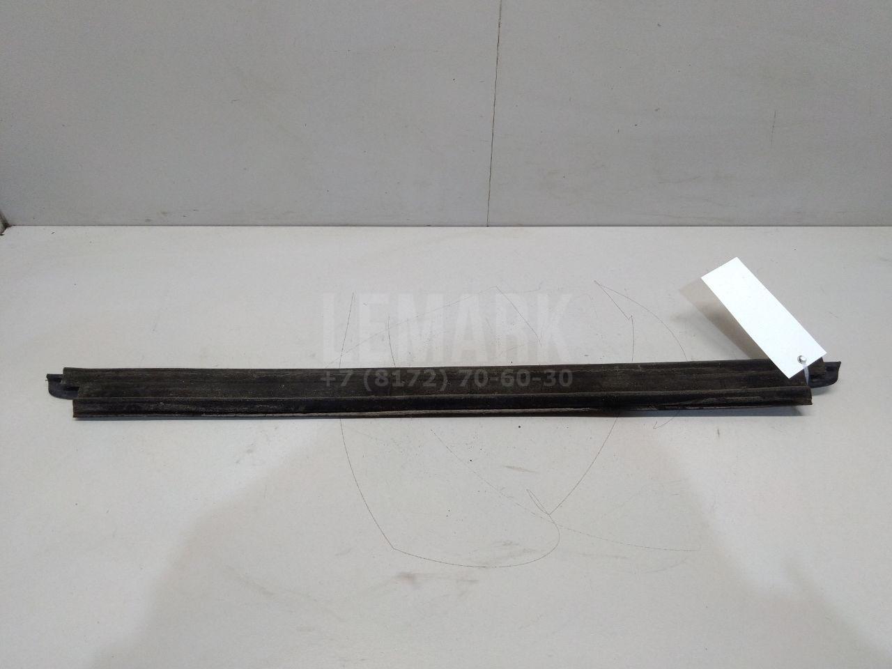 Накладка стекла заднего левого для  Belgee X50 2023