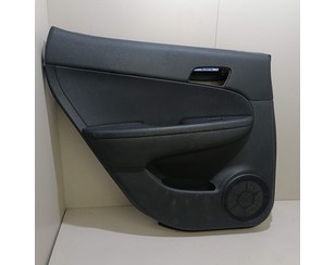 Обшивка двери задней левой для Hyundai i30 2007-2012 с разборки состояние хорошее
