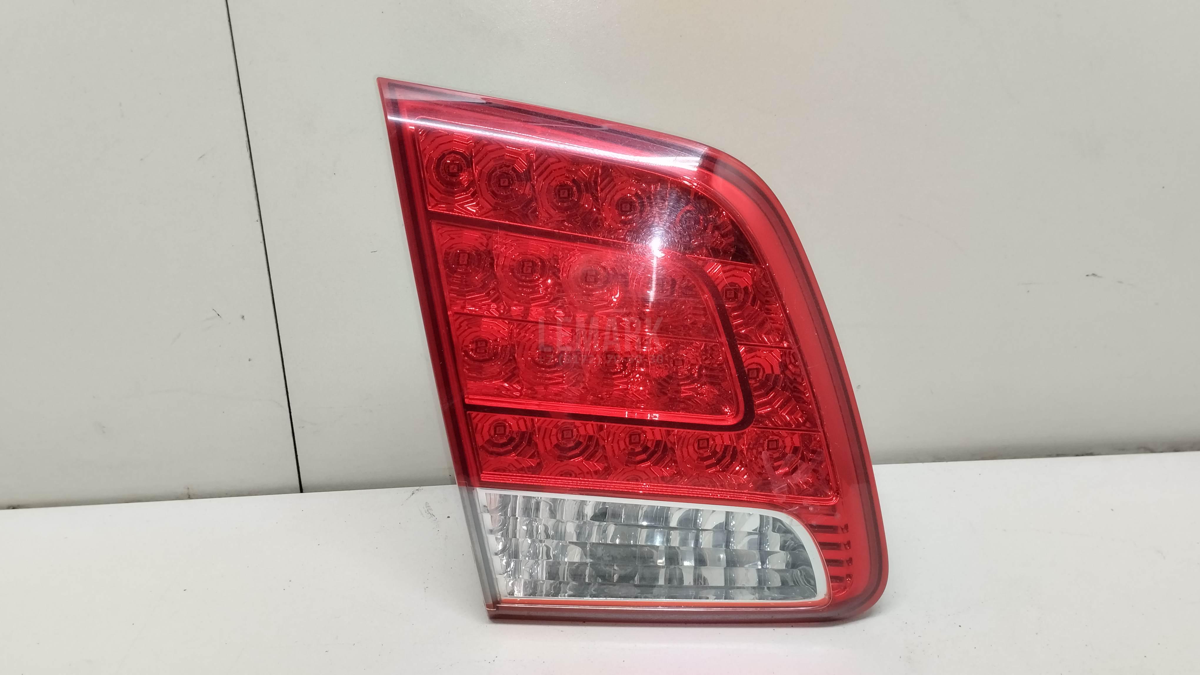 Фонарь задний внутренний левый 924052P100 Hyundai-Kia