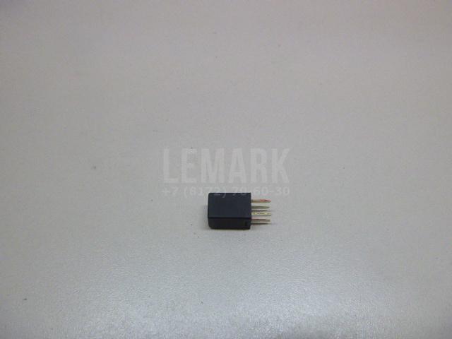 Реле 13500113 GM