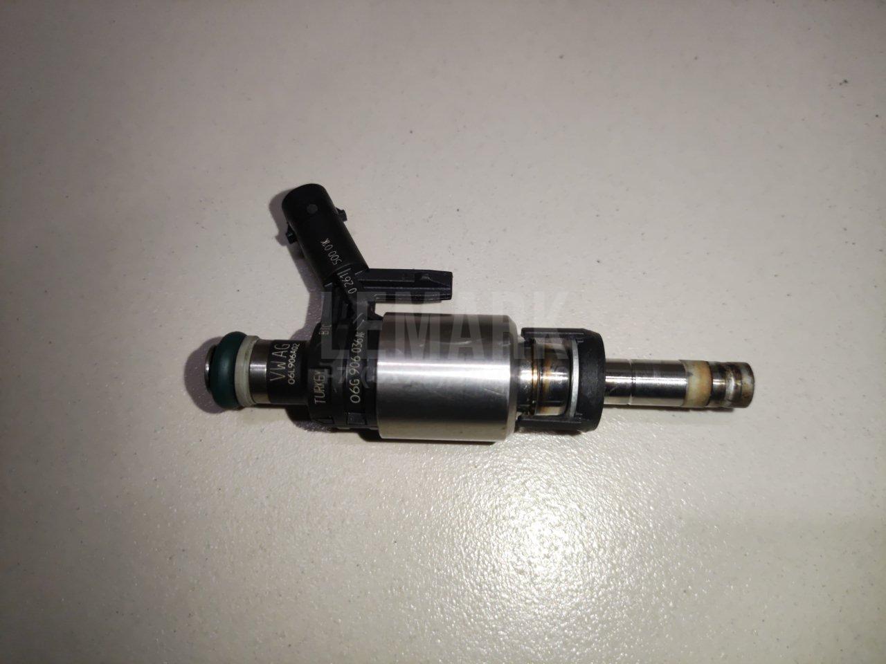 Форсунка инжекторная электрическая 06G906036AF VAG