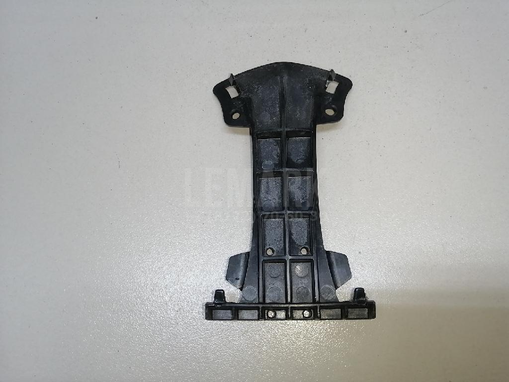 Кронштейн переднего бампера для  Belgee X70 2024