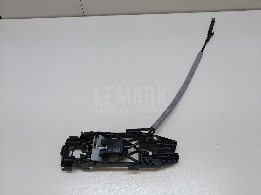 Кронштейн ручки для  BMW 1-serie F20/F21 2011-2019