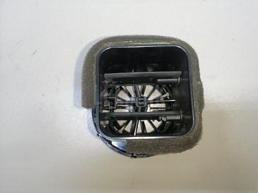 Дефлектор воздушный для  BMW 3-serie E90/E91 2005-2012