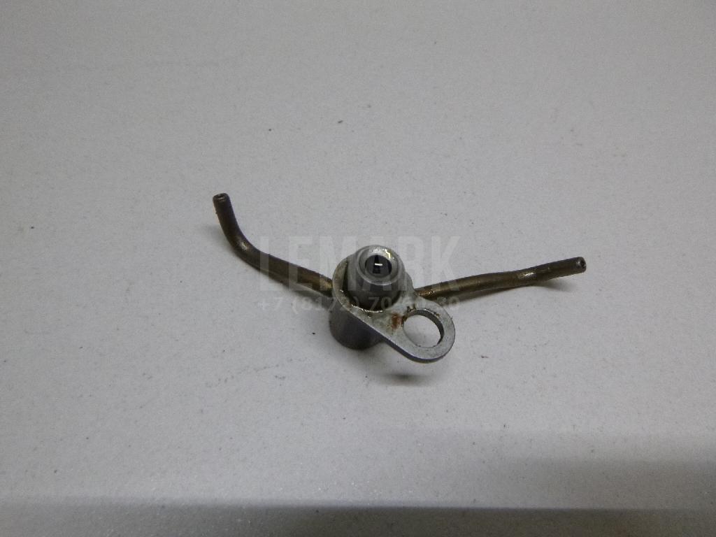 Форсунка масляная 1570831030 Toyota