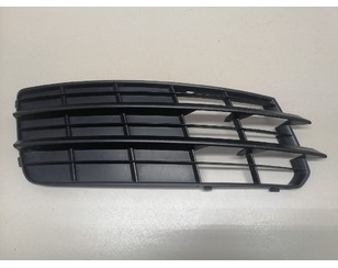 Решетка в бампер правая для Audi A7 (4G8) 2011-2018 б/у состояние хорошее