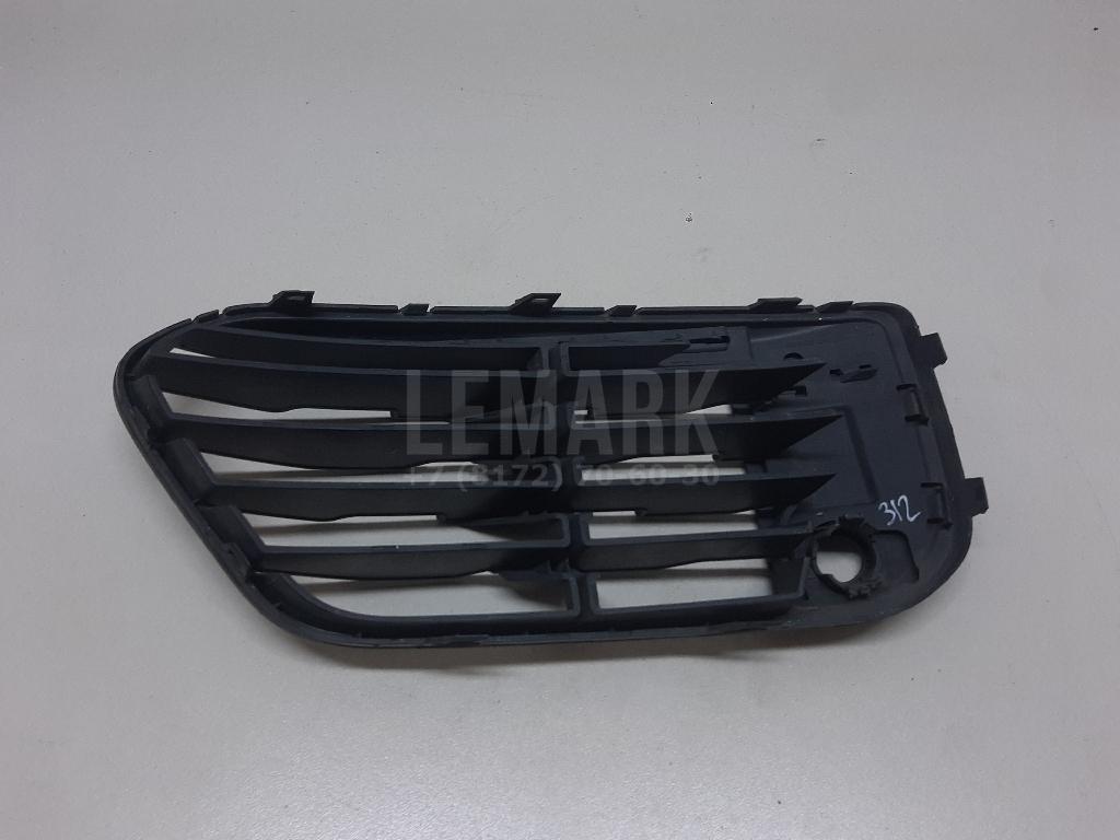 Решетка в бампер правая для  BMW 7-serie G11/G12 2015-2022