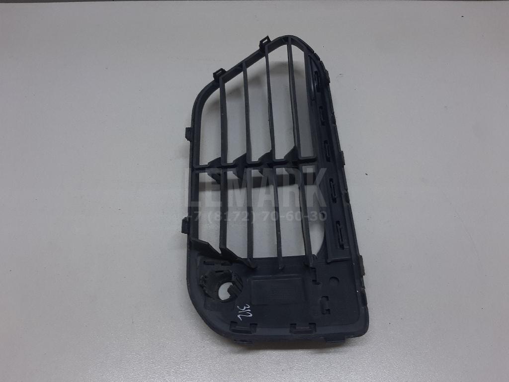 Решетка в бампер правая для  BMW 7-serie G11/G12 2015-2022