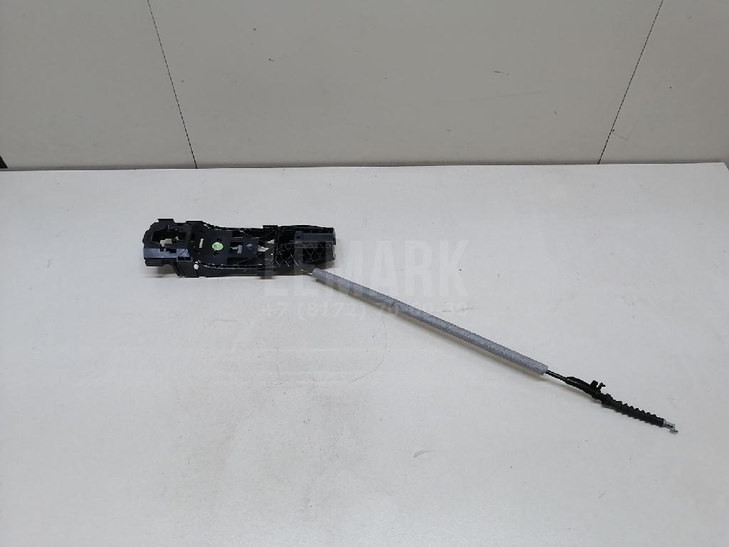 Кронштейн ручки 7P6839885 VAG