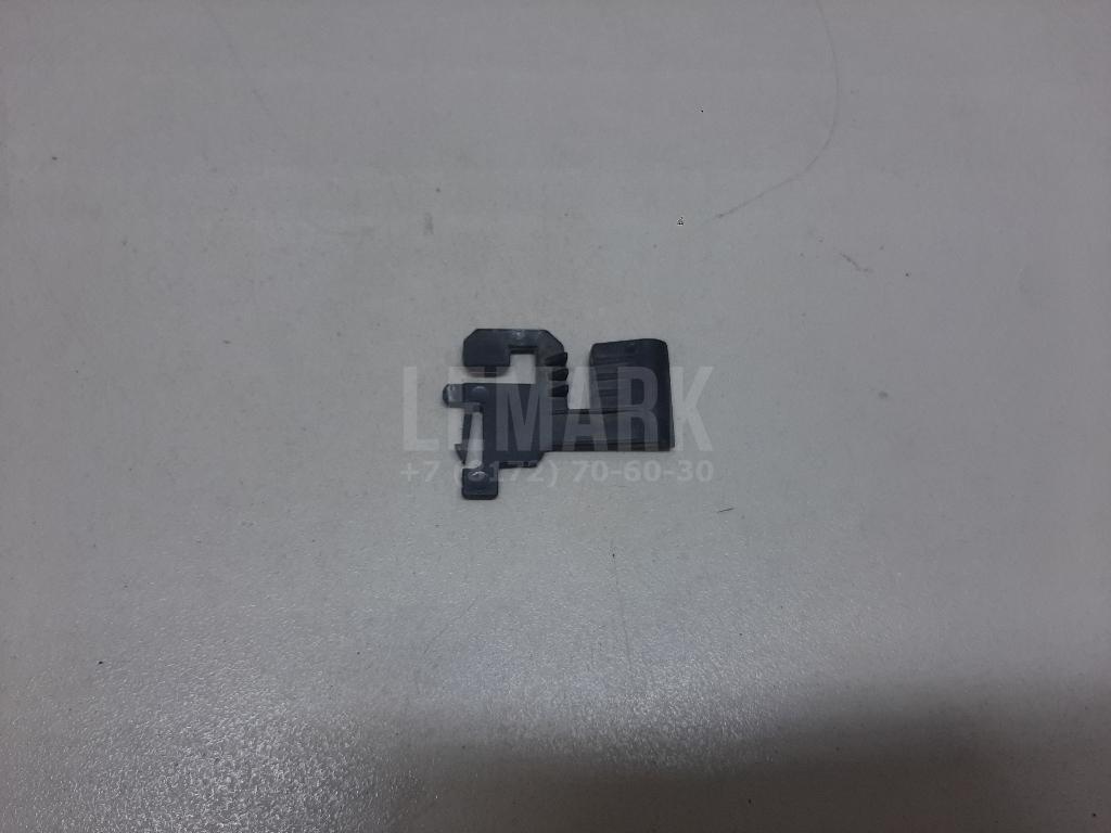 Крепеж
