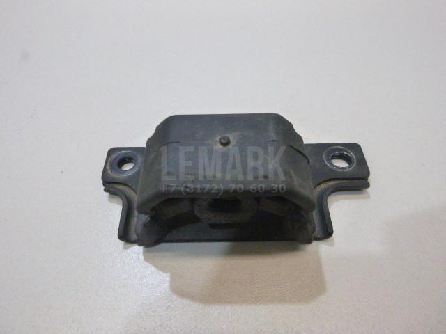 Кронштейн глушителя 206514EA3A Nissan