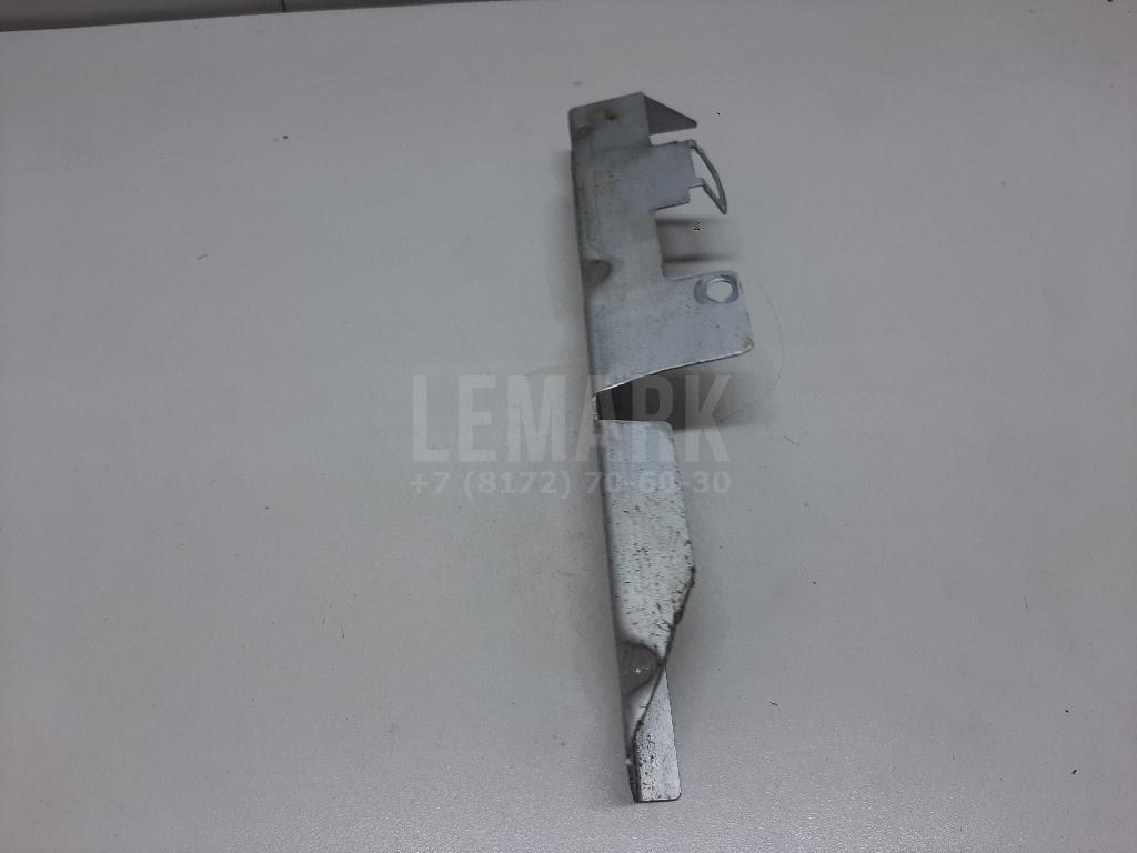 Кожух замка капота для  Audi 50 0-1978