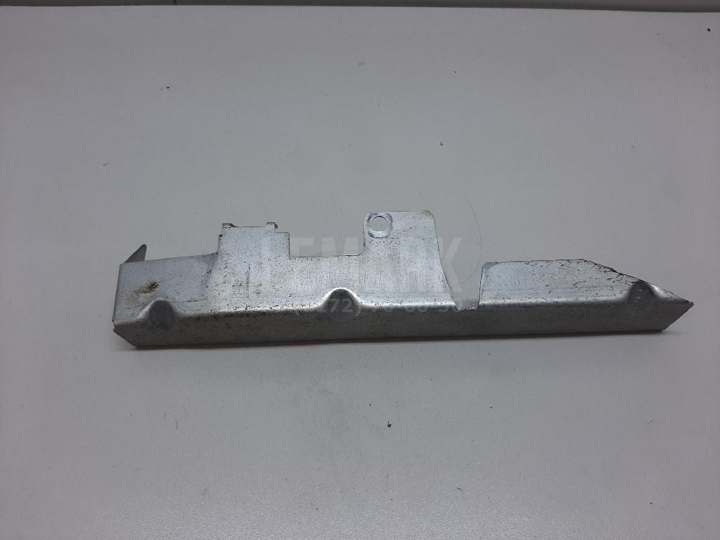 Кожух замка капота для  Audi 50 0-1978