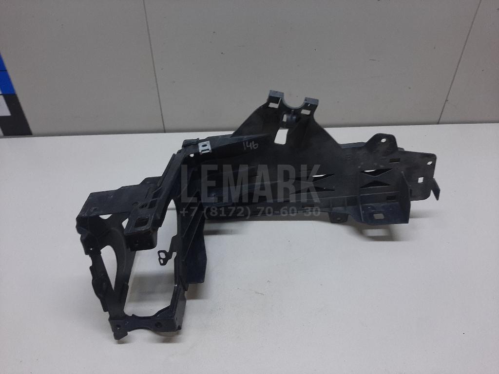 Кронштейн фар правый для  BMW 1-serie F20/F21 2011-2019