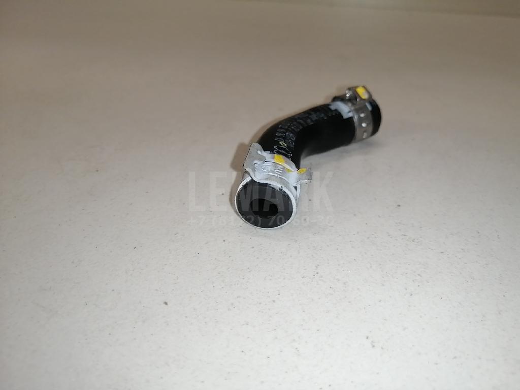 Шланг вентиляции картер. газов для  BMW 7-serie F01/F02 2008-2015