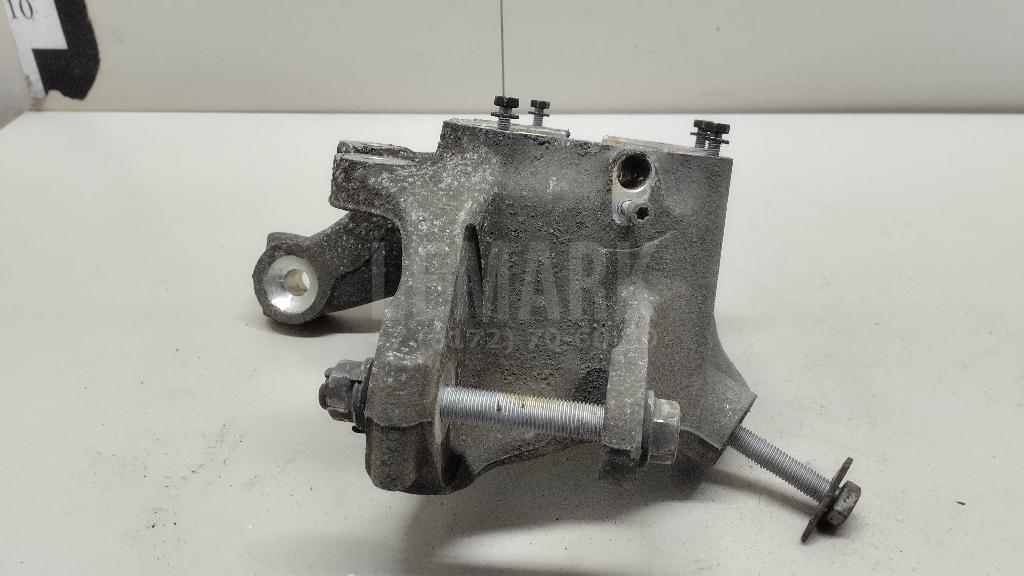 Кулак поворотный задний левый для  BMW 1-serie F20/F21 2011-2019