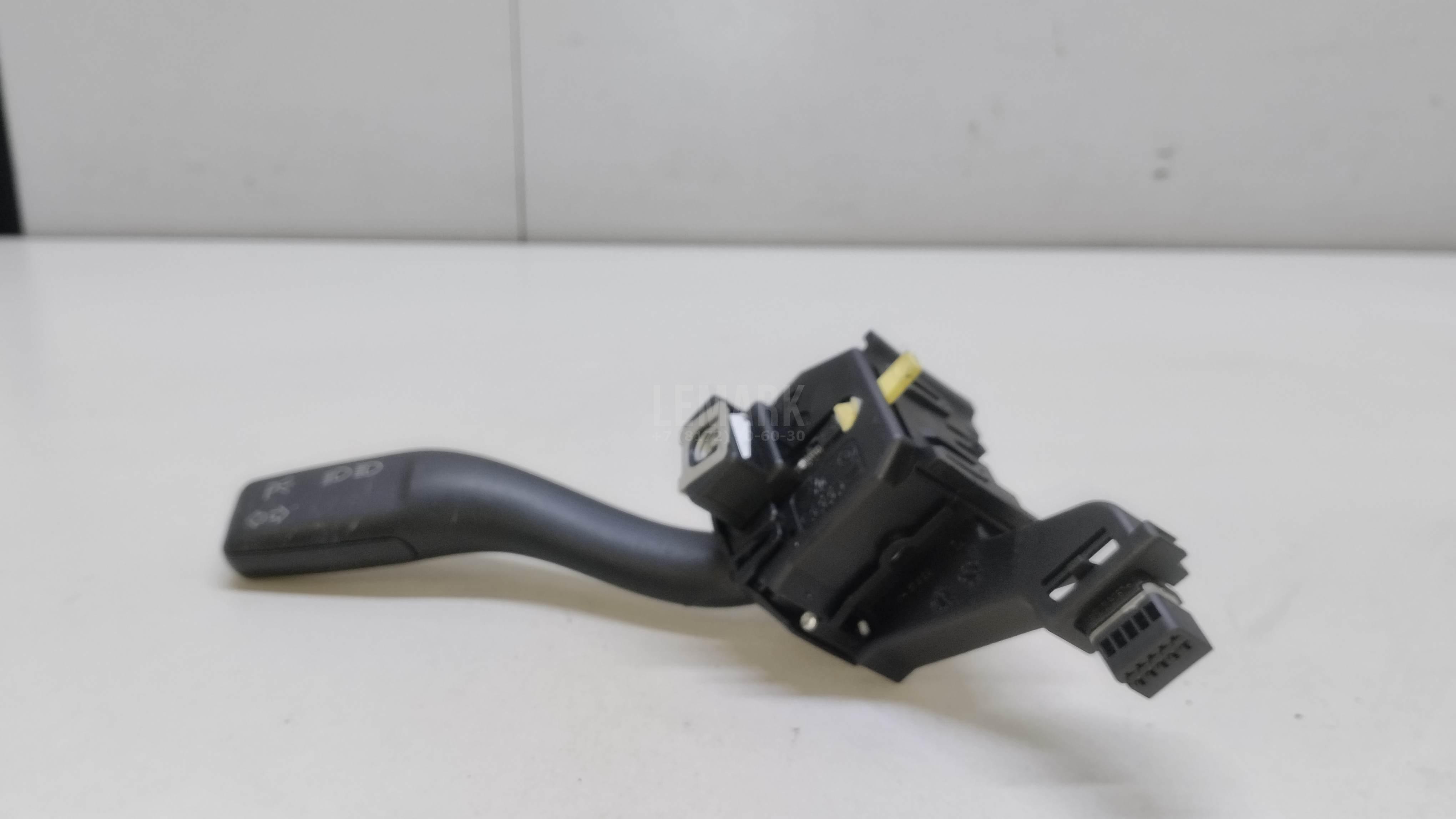 Переключатель поворотов подрулевой для  BMW X5 E70 2007-2013