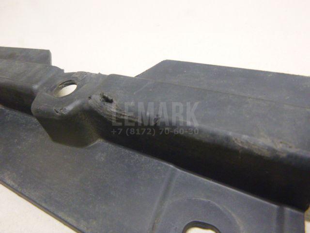 Кронштейн переднего бампера для  BMW 7-serie F01/F02 2008-2015