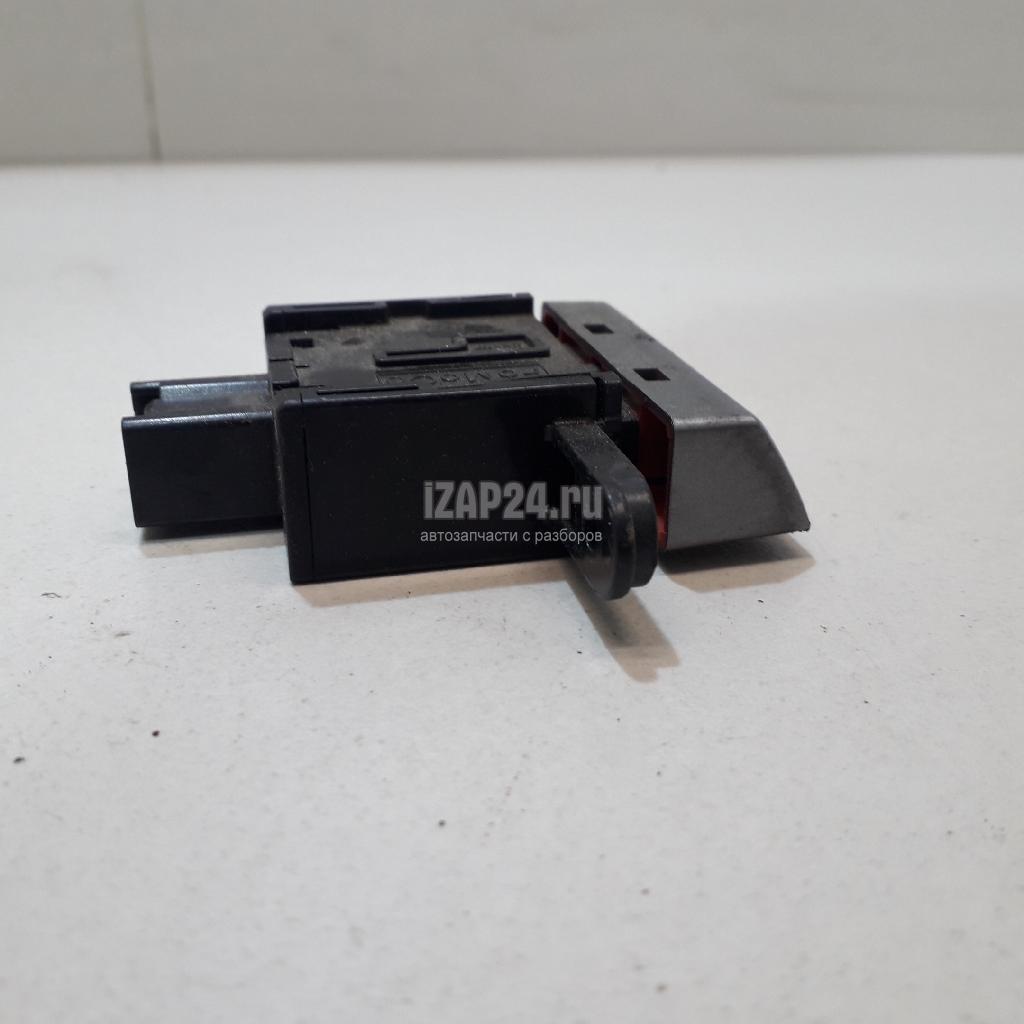 UR56664H0 Кнопка аварийной сигнализации Mazda BT-50 (2006 - 2012)