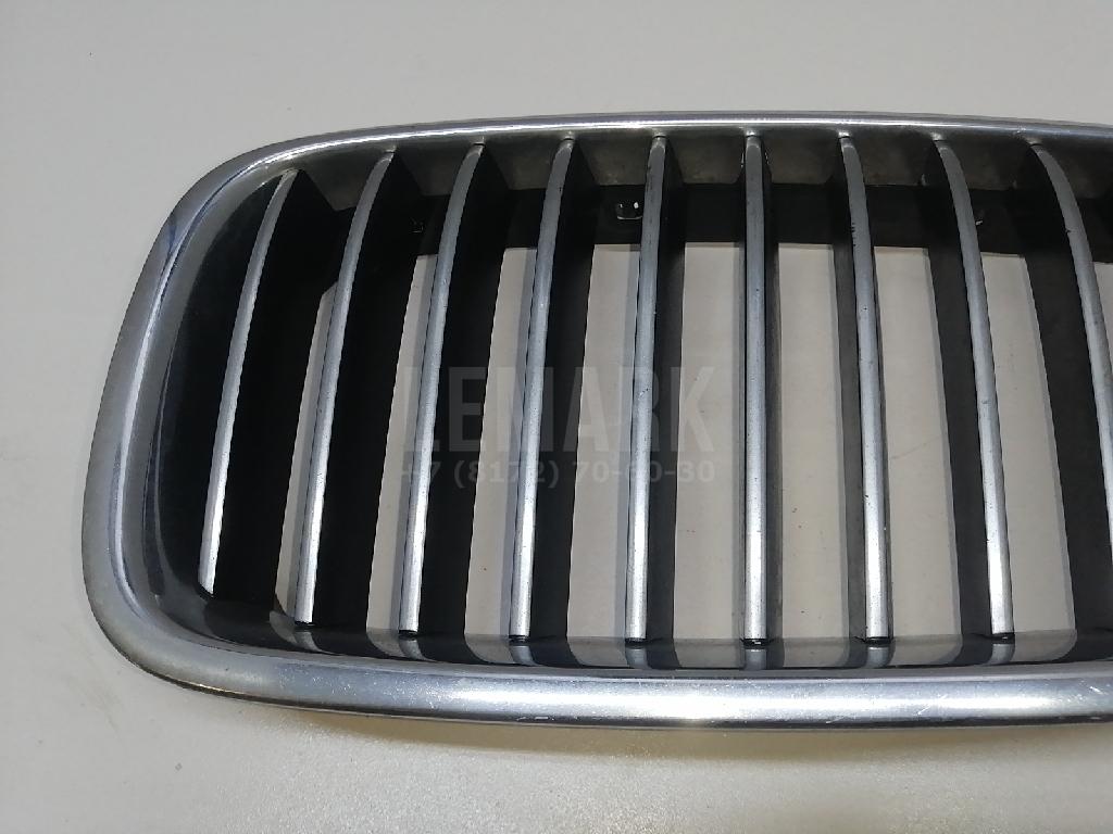 Решетка радиатора левая для  BMW 1-serie E87/E81 2004-2011