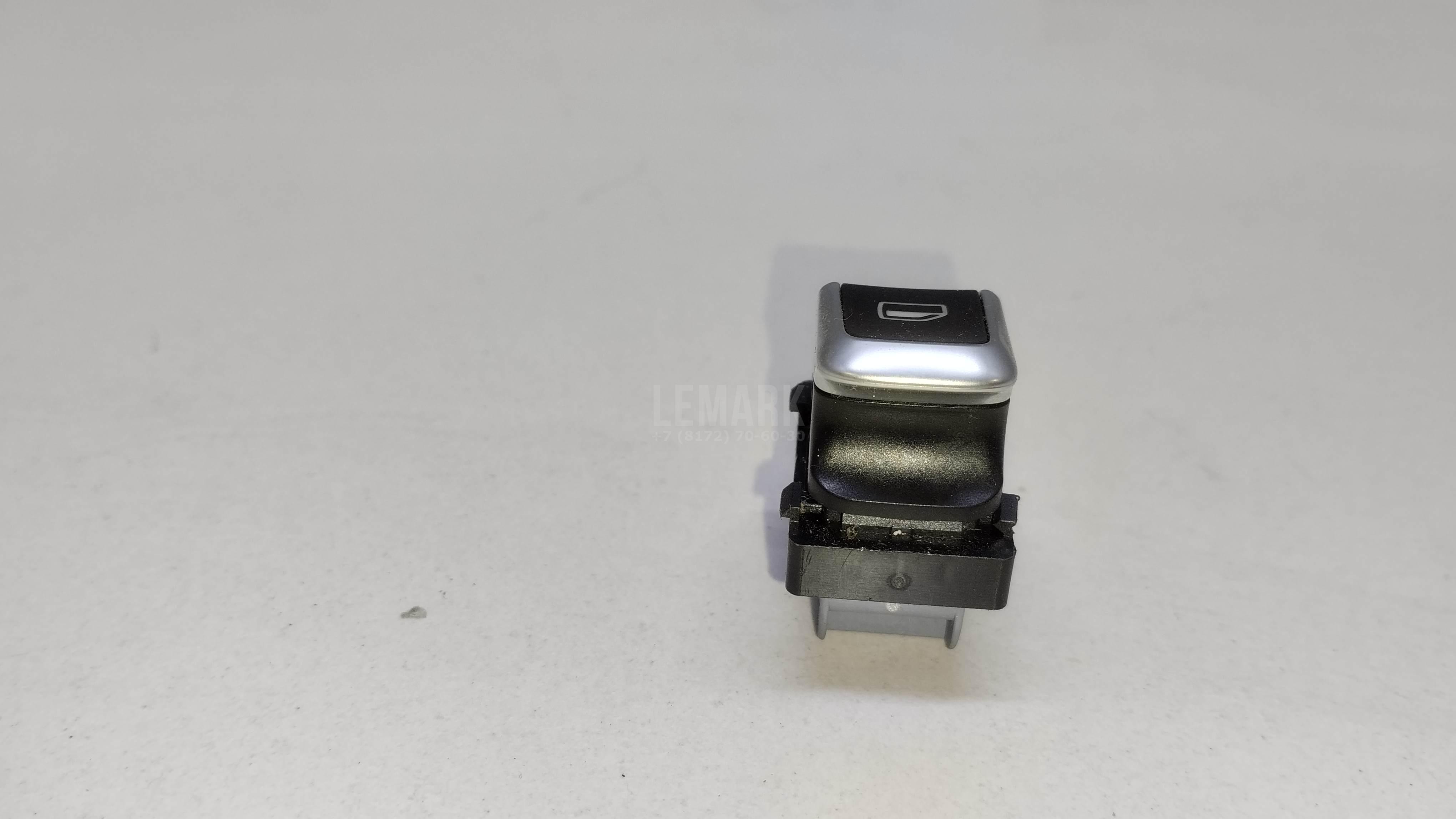 Кнопка стеклоподъемника для  Audi R8 2007-2015
