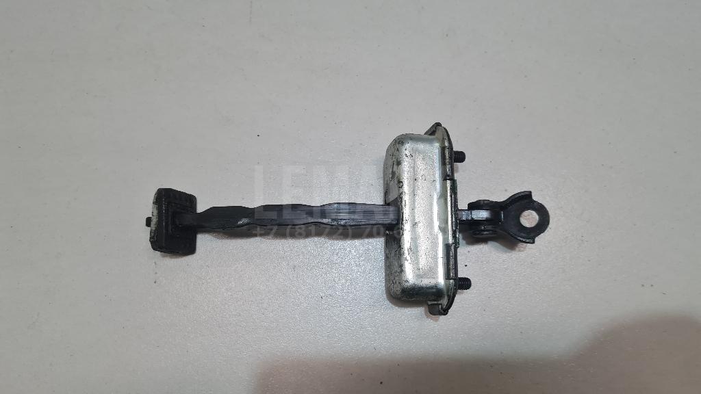 Ограничитель двери 793902W010 Hyundai-Kia