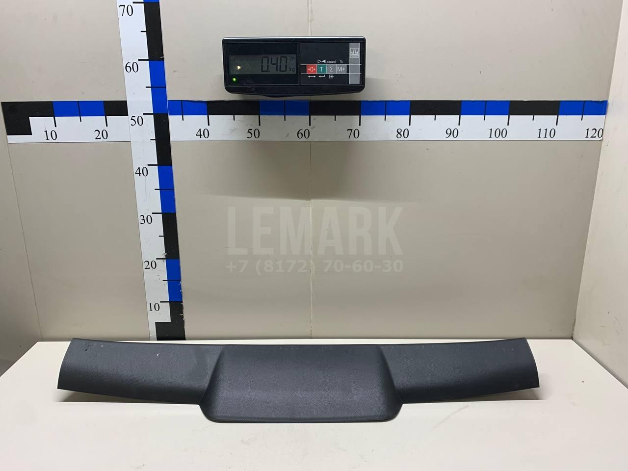 Обшивка двери багажника 817603U000WK Hyundai-Kia