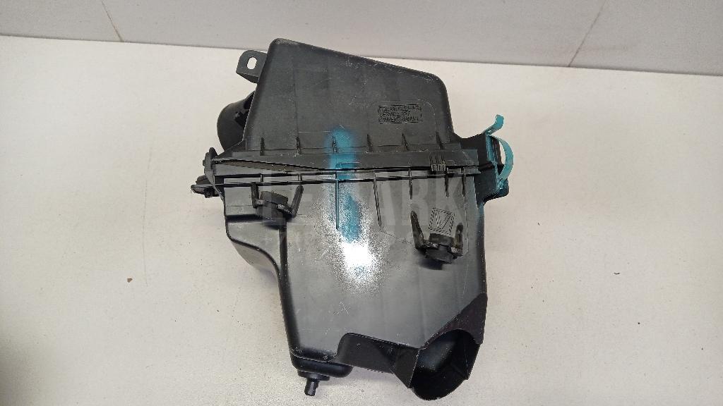 Корпус воздушного фильтра 1770036320 Toyota