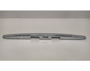 Накладка крышки багажника для Nissan Tiida (C11) 2007-2014 б/у состояние удовлетворительное