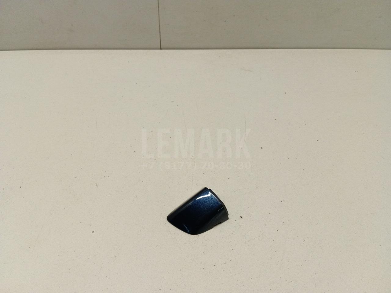 Накладка вставки замка двери 7P6837880GRU VAG