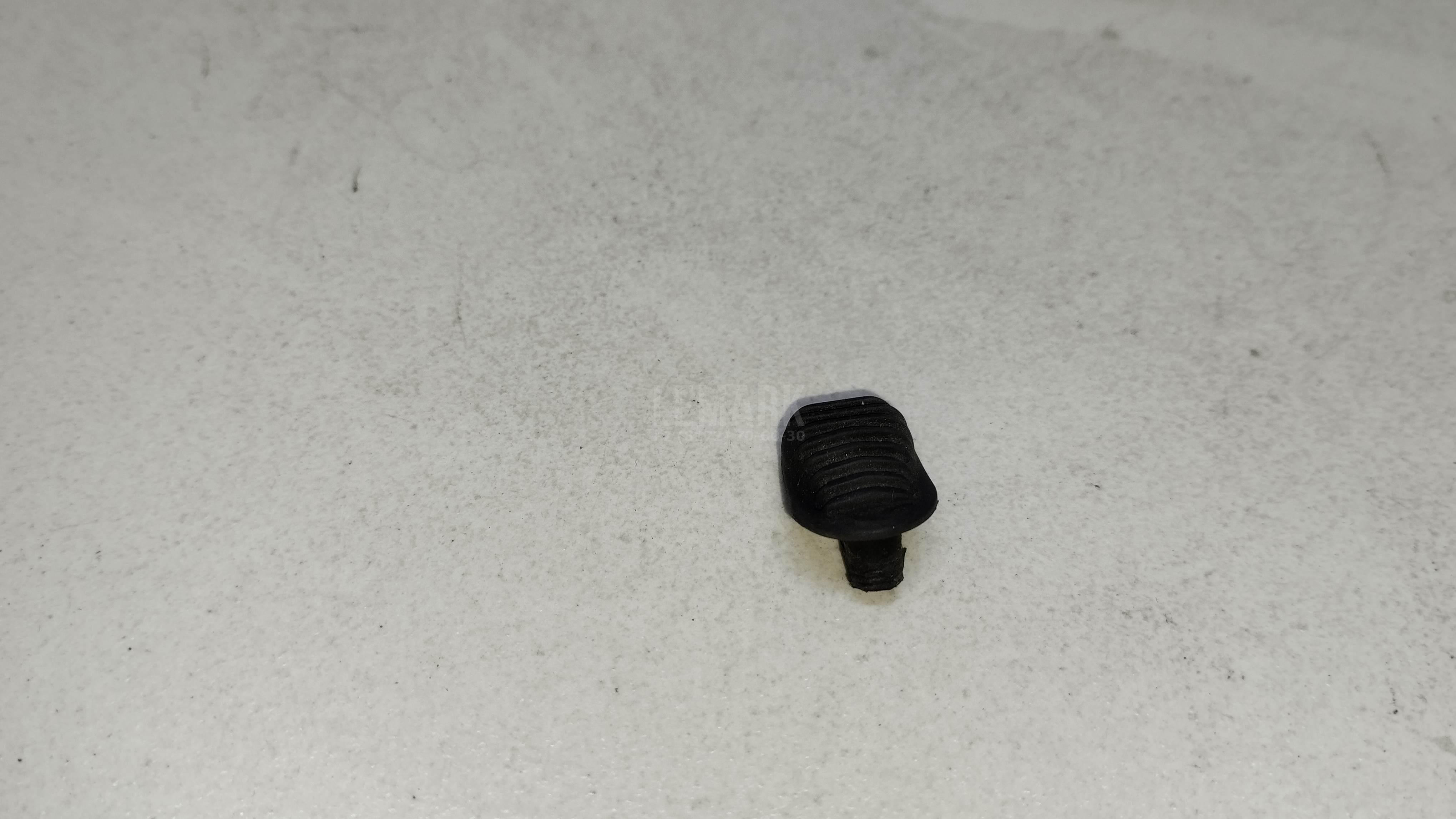 Отбойник для  BMW 7-serie G11/G12 2015-2022