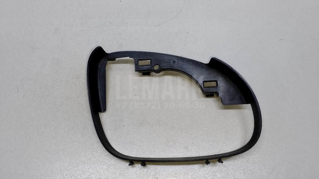 Рамка зеркала правого 1K08576029B9 VAG