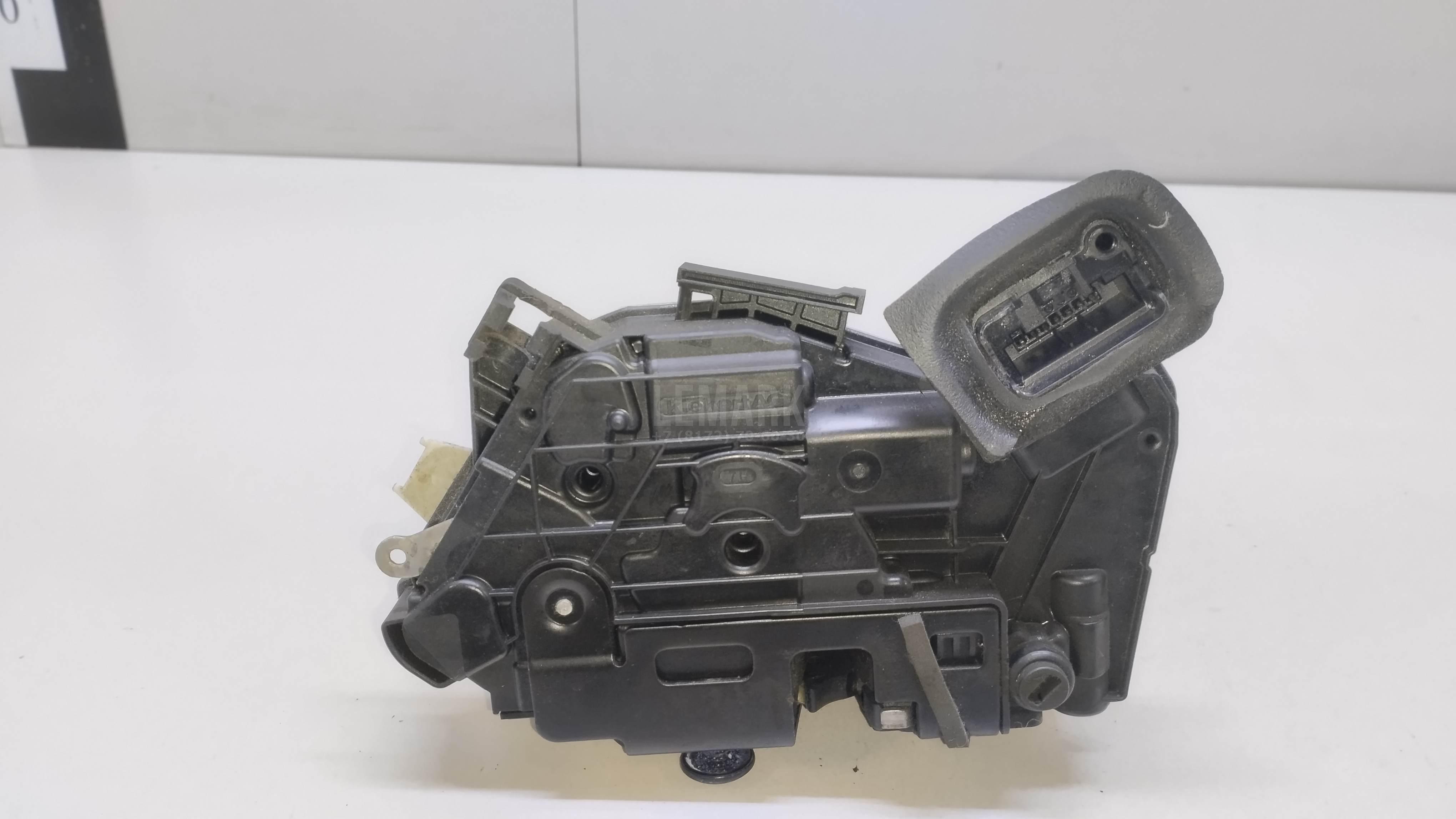 Замок двери задней правой для  BMW X5 E53 2000-2007