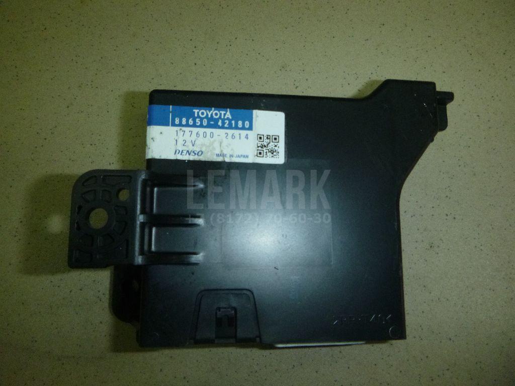 Блок электронный 8865042180 Toyota