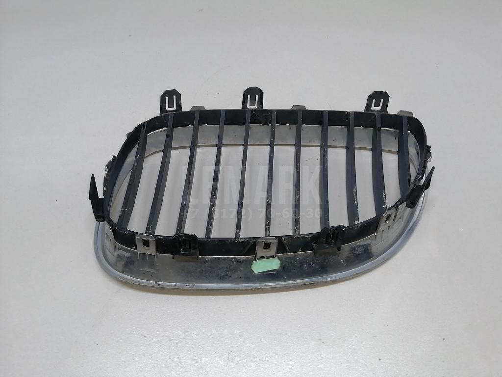 Решетка радиатора правая для  BMW X5 E53 2000-2007