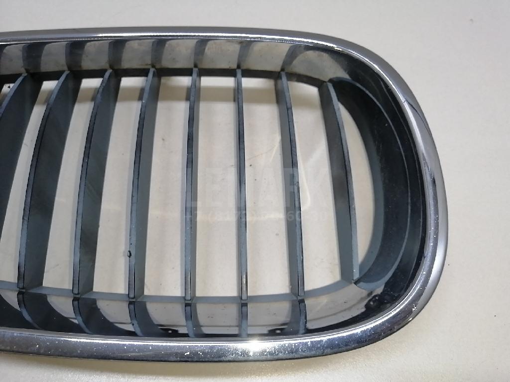 Решетка радиатора правая для  BMW X5 E53 2000-2007