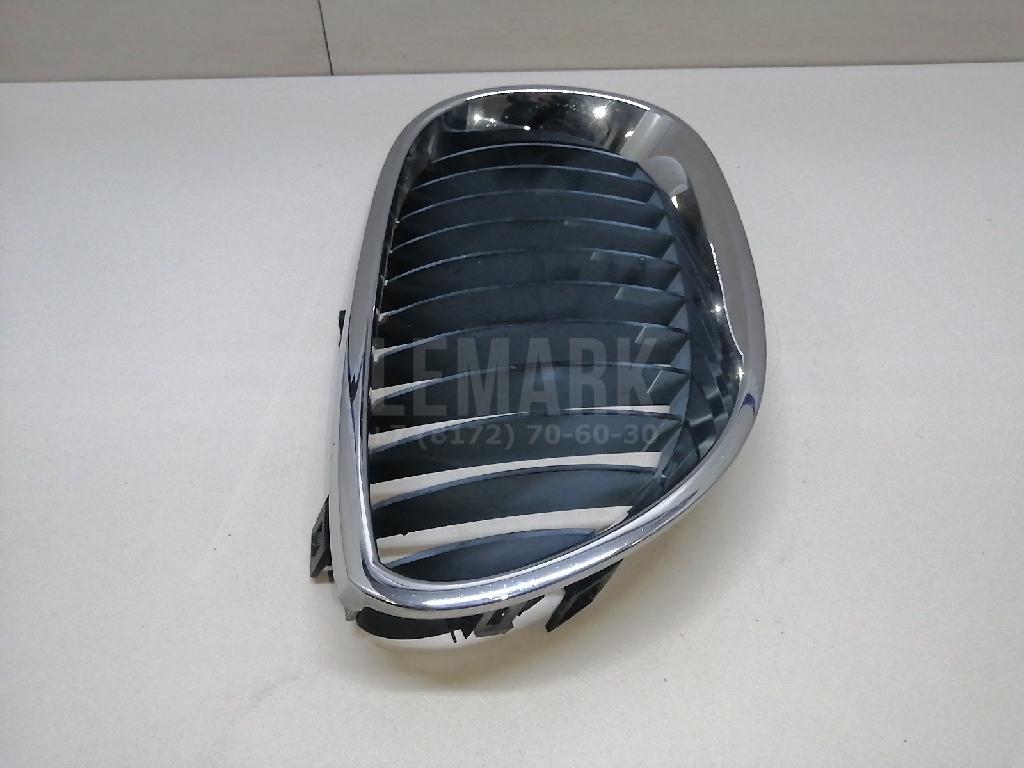 Решетка радиатора правая для  BMW X5 E53 2000-2007