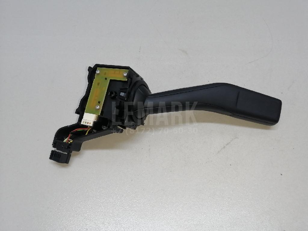 Переключатель поворотов подрулевой для  BMW 1-serie E87/E81 2004-2011