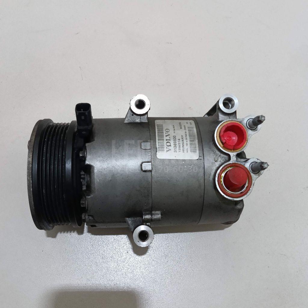 Компрессор кондиционера 36012441 Volvo