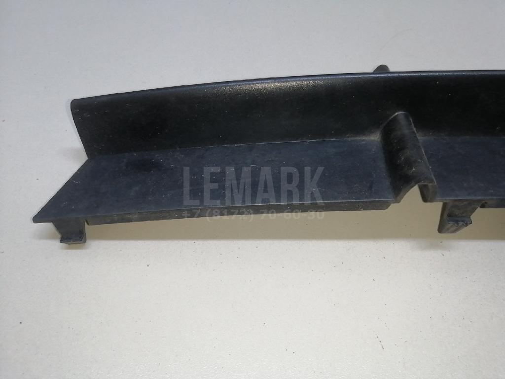 Решетка в бампер центральная для  BMW X6 F16/F86 2014-2020