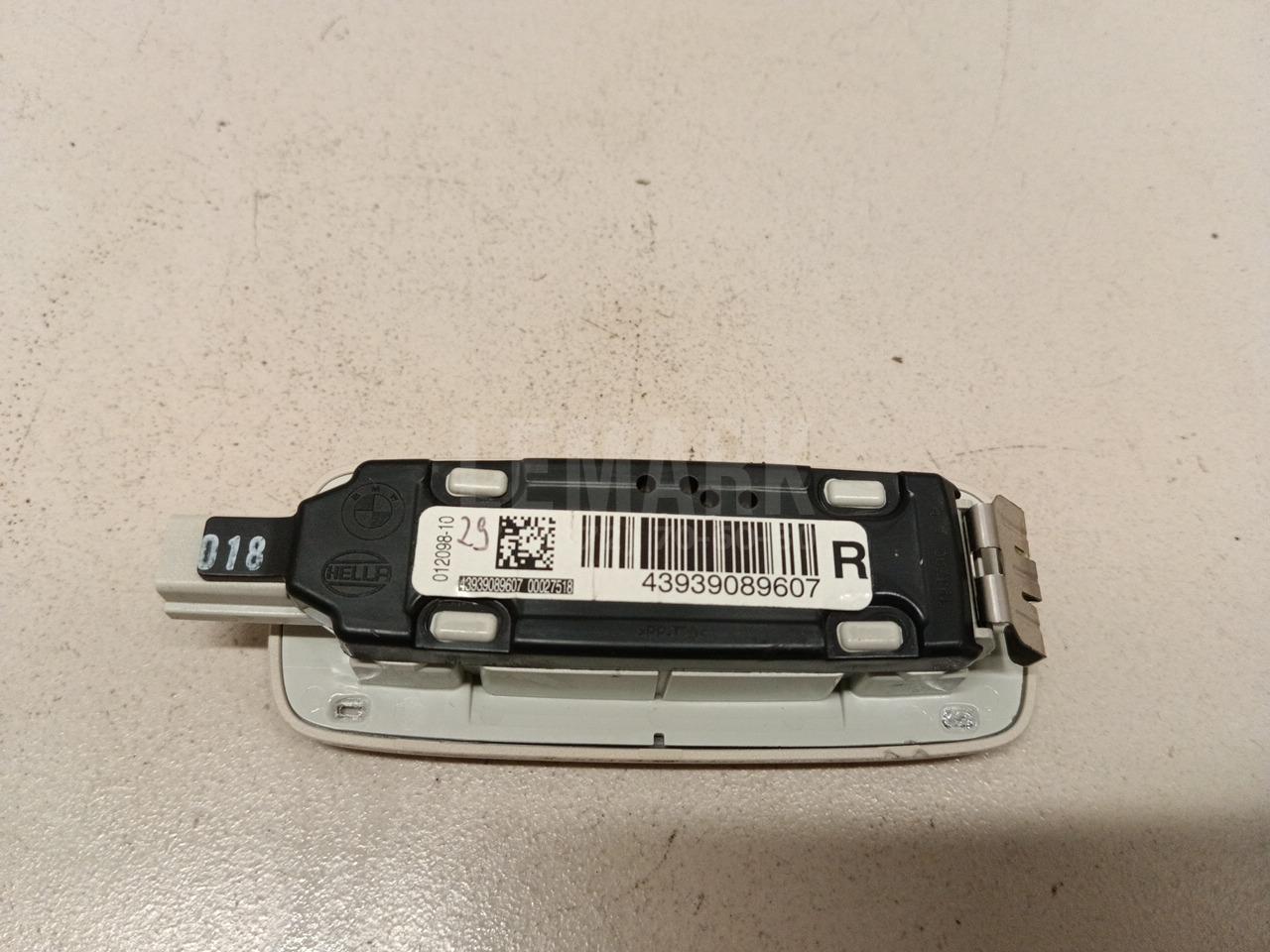 Плафон салонный для  BMW 4-serie G22/G23 2020