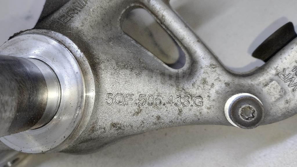Кулак поворотный задний правый для  Audi A3 [8PA] Sportback 2004-2013