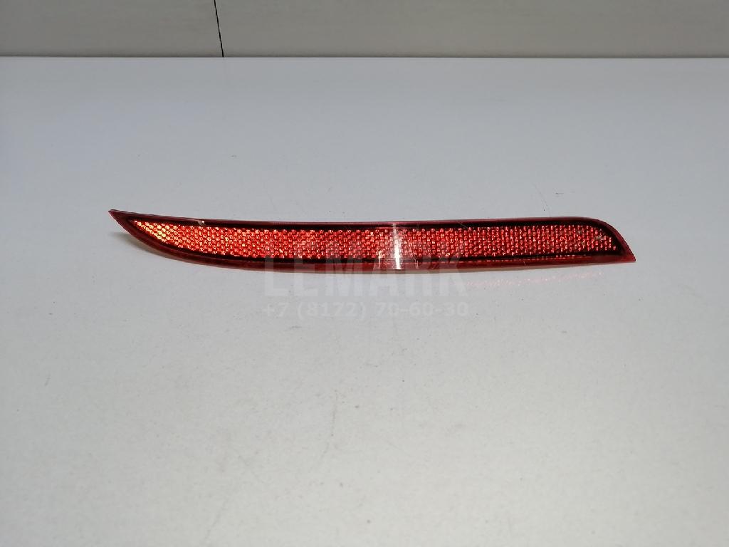 Отражатель в бампер правый 3C8945106D VAG