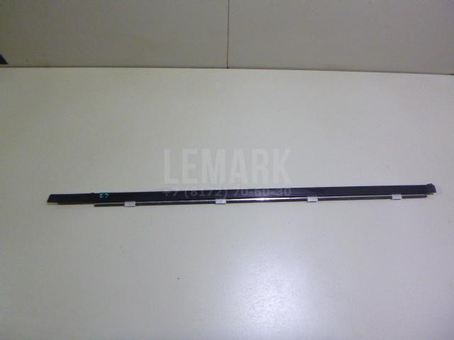 Накладка стекла заднего левого 82821JD00A Nissan
