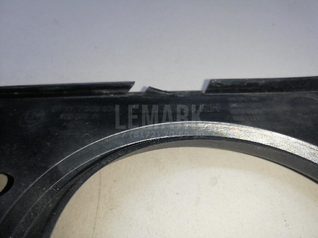 Решетка в бампер правая для  BMW X5 E53 2000-2007