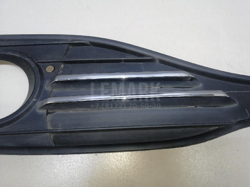 Решетка в бампер правая для  BMW X5 E53 2000-2007
