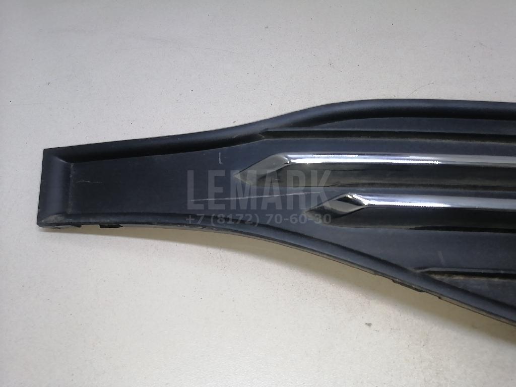 Решетка в бампер правая для  BMW X5 E53 2000-2007